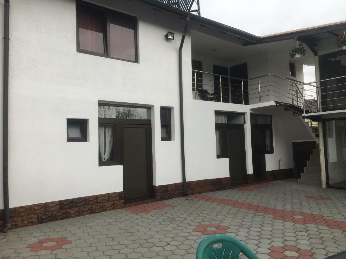Laubert Hotel Călimăneşti Bagian luar foto