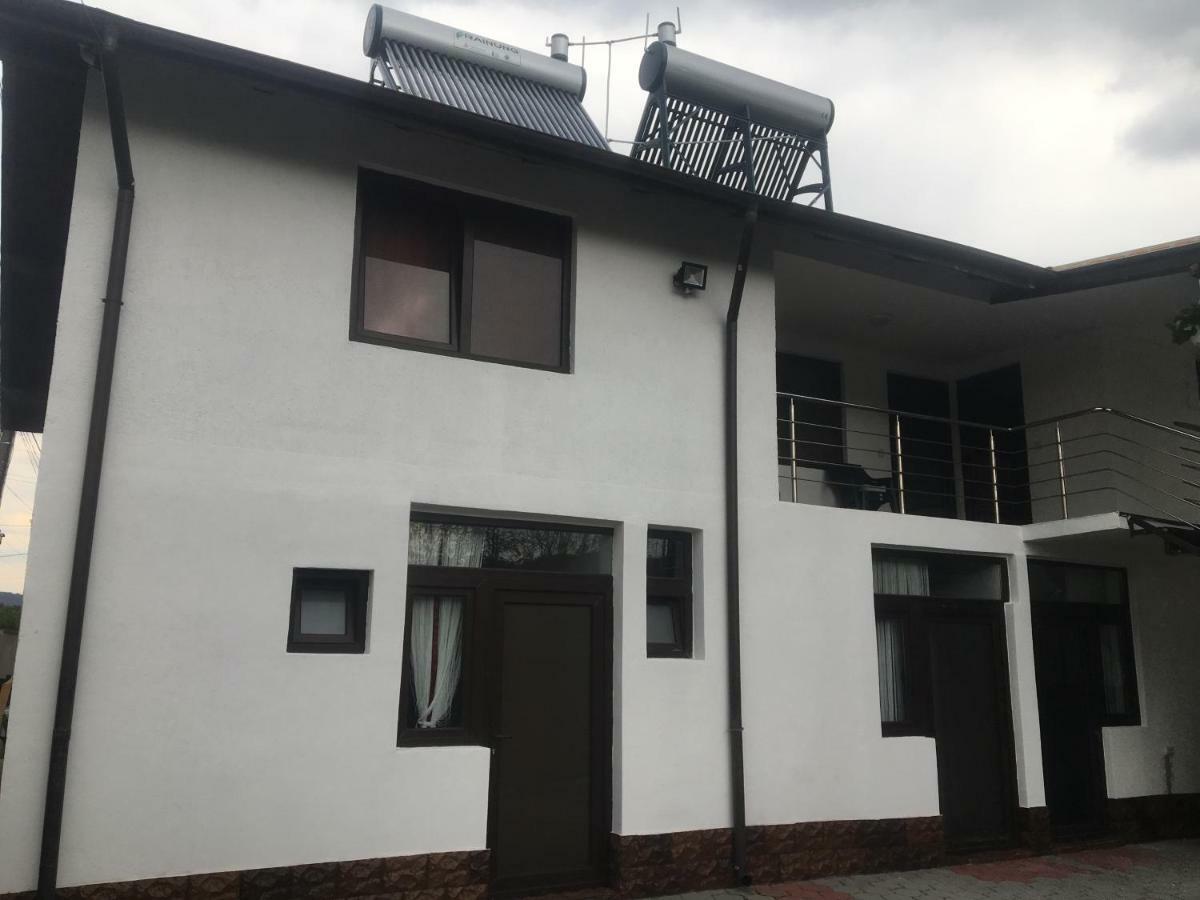 Laubert Hotel Călimăneşti Bagian luar foto